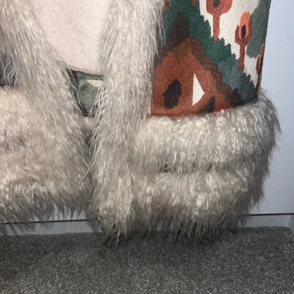 FABULOUS Furs Small Vest Multicolor - Picture 7 of 11